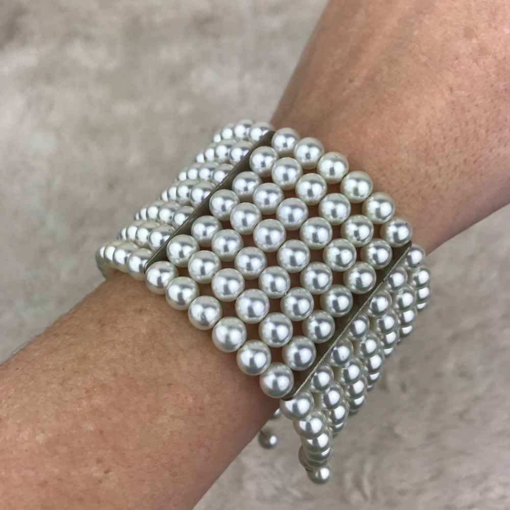 Faux Pearl Beaded Wire Cuff Bracelet *Read